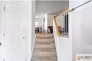 468 Great Beds Ct, Perth Amboy, NJ 08861 - Photo 8