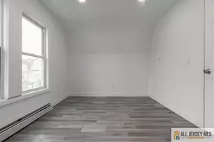 410 Chadwick Ave, Newark, NJ 07112 - Photo 26