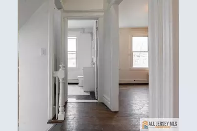 410 Chadwick Avenue, Newark, NJ 07112 - Photo 4