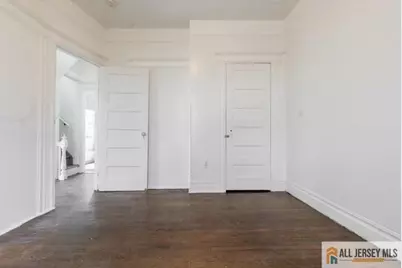 410 Chadwick Avenue, Newark, NJ 07112 - Photo 10