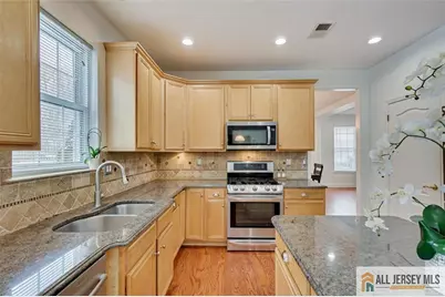 53 Kelly Way, South Brunswick Township, NJ 08852 - Photo 18