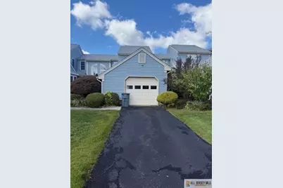 28 Daniel Webster Avenue #C, Monroe Township, NJ 08831 - Photo 2