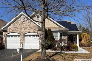 540 Becca Way, Monroe Township, NJ 08831 - Photo 2