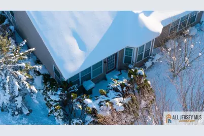 540 Becca Way #540, Monroe Township, NJ 08831 - Photo 4