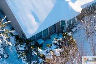 540 Becca Way, Monroe Township, NJ 08831 - Photo 4