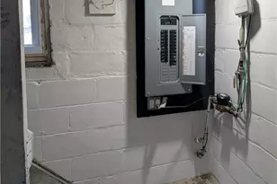 220 1st St, Dunellen, NJ 08812 - Photo 24