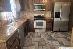 28 Piccadilly Circus, Sayreville, NJ 08872 - Photo 2