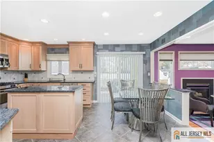 9 Alexander Rd, East Brunswick Township, NJ 08816 - Photo 12