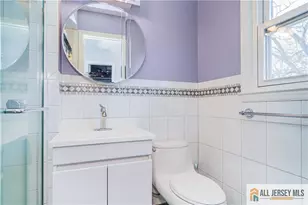 9 Alexander Rd, East Brunswick Township, NJ 08816 - Photo 24