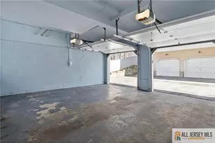 804 Madaline Dr, Avenel, NJ 07001 - Photo 18