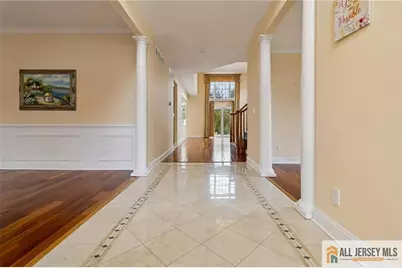 10 Chamberlin Court, Cranbury Township, NJ 08512 - Photo 4