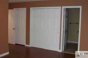 1209 Harbor Club Dr, Sayreville, NJ 08859 - Photo 8