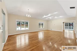 31 Whitehall Rd, Monroe Township, NJ 08831 - Photo 16