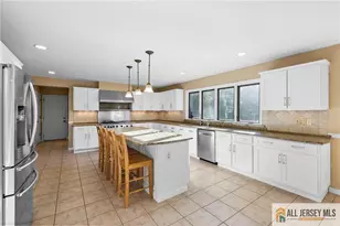 21 Drinking Brook Rd, South Brunswick Township, NJ 08852 - Photo 10