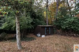 10 North Dr, East Brunswick Township, NJ 08816 - Photo 24