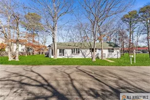 304 Shepard Ave, Lacey, NJ 08731 - Photo 2