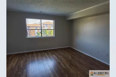 1606 Edison Glen Terrace, Edison, NJ 08837 - Photo 6