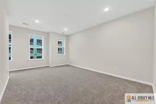 505 Sadie Cir, New Brunswick, NJ 08901 - Photo 14