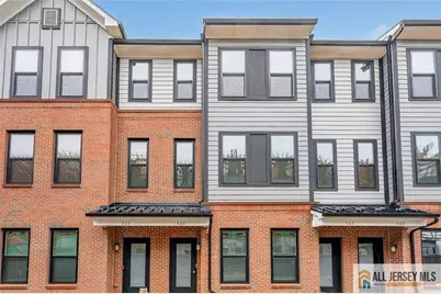505 Sadie Circle, New Brunswick, NJ 08901 - Photo 1