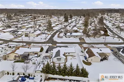 15 Drexel Terrace, Monroe Township, NJ 08831 - Photo 2