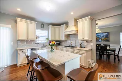 628 New Dover Road, Colonia, NJ 07067 - Photo 10