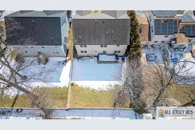 628 New Dover Road, Colonia, NJ 07067 - Photo 2