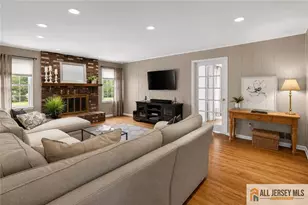4 Hardley Dr, Cranbury Township, NJ 08512 - Photo 12