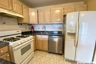 76 Union St, Newark, NJ 07105 - Photo 6