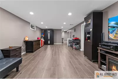 4 Burnham Road, East Brunswick Township, NJ 08816 - Photo 18