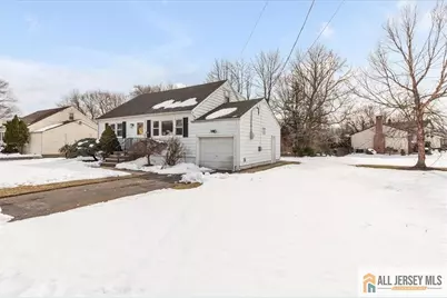 187 Gubernat Drive, South Plainfield, NJ 07080 - Photo 4