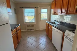 28 Garfield Park, Edison, NJ 08837 - Photo 6