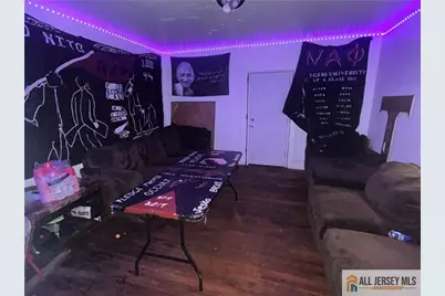 22 Lafayette Street, New Brunswick, NJ 08901 - Photo 4