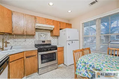 224 Palombi Court #224, East Brunswick Township, NJ 08816 - Photo 4