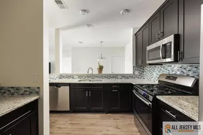 421 Tavern Road, Monroe Township, NJ 08831 - Photo 4