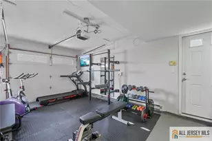 275 Alden Ave, Edison, NJ 08820 - Photo 34