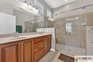 8 Turret Dr, Monroe Township, NJ 08831 - Photo 16