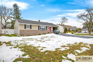 13 Yates Dr, East Brunswick Township, NJ 08816 - Photo 1