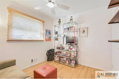 68 Beechwood Avenue, Edison, NJ 08837 - Photo 28