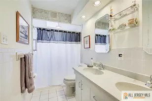 68 Beechwood Ave, Edison, NJ 08837 - Photo 24