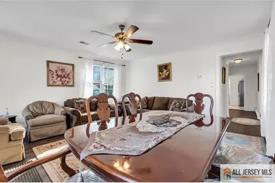 18 Avenue B, Helmetta, NJ 08828 - Photo 8