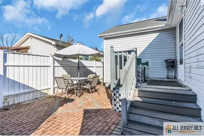 18 Avenue B, Helmetta, NJ 08828 - Photo 24