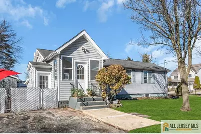 18 Avenue B, Helmetta, NJ 08828 - Photo 2