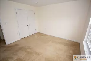 8 Wellesley Ave, Monroe Township, NJ 08831 - Photo 22