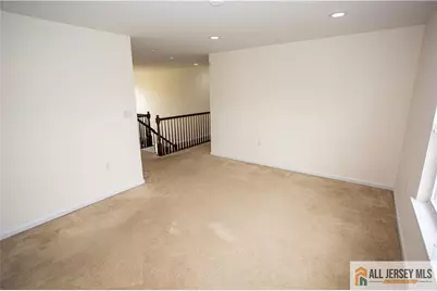 8 Wellesley Avenue, Monroe Township, NJ 08831 - Photo 20