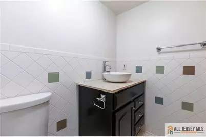 16 Adams Court, East Brunswick Township, NJ 08816 - Photo 18