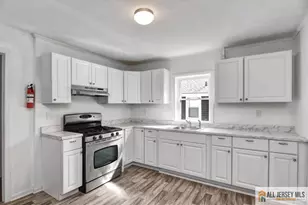 27 Drummond Ave, Fords, NJ 08863 - Photo 1