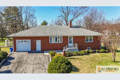 10 Jackson Avenue, South Plainfield, NJ 07080 - Photo 2