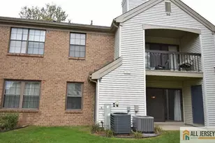 2013 Bayhead Dr, Sayreville, NJ 08859 - Photo 10