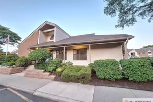 2013 Bayhead Dr, Sayreville, NJ 08859 - Photo 14