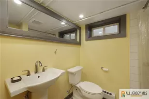 25 Voorhees Pl, Metuchen, NJ 08840 - Photo 40